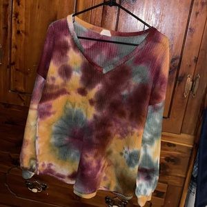 Long sleeve tie-dye